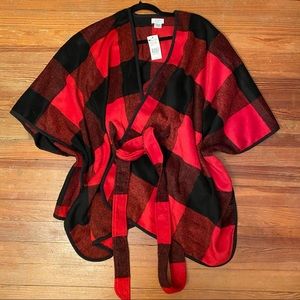NWT Crown & Ivy Buffalo Plaid Belted Cape 🎄